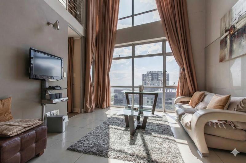 To Let 3 Bedroom Property for Rent in Sandown Gauteng