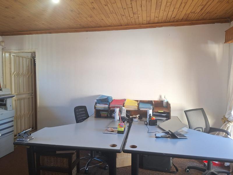 To Let 3 Bedroom Property for Rent in Dalview Gauteng