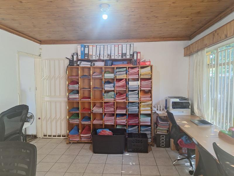 To Let 3 Bedroom Property for Rent in Dalview Gauteng