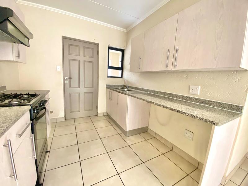 1 Bedroom Property for Sale in Beverley Gauteng