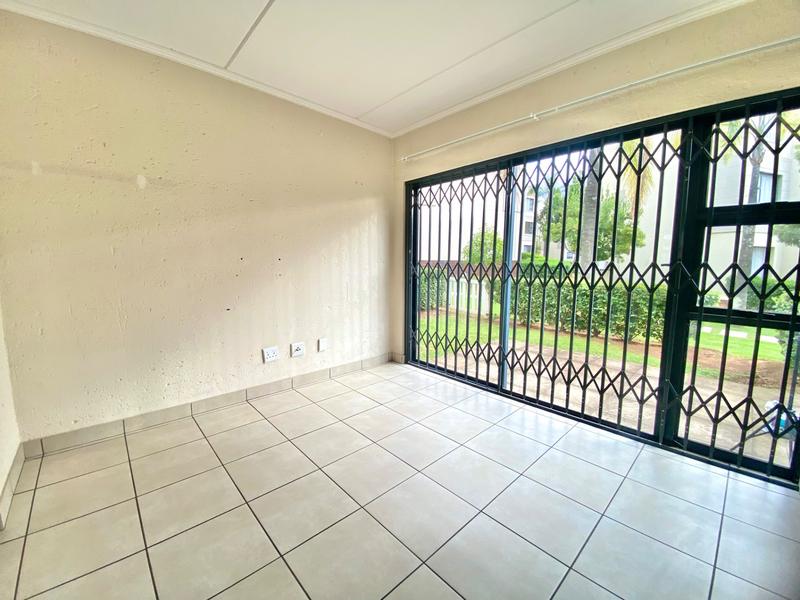 1 Bedroom Property for Sale in Beverley Gauteng