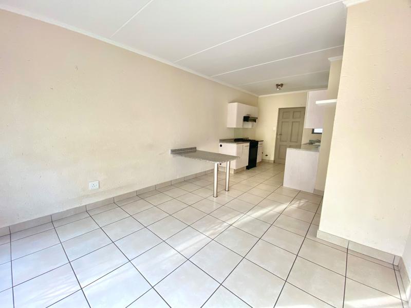 1 Bedroom Property for Sale in Beverley Gauteng