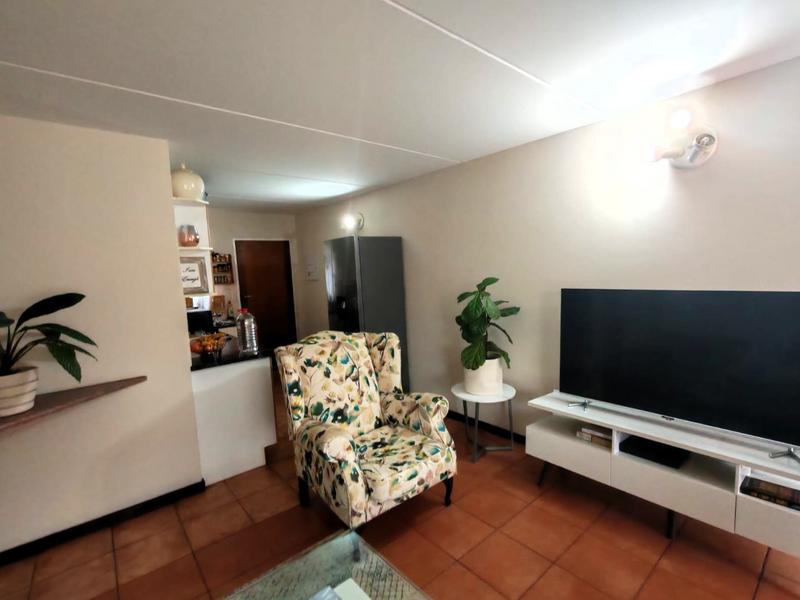 2 Bedroom Property for Sale in Highveld Gauteng