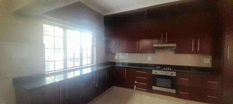 To Let 3 Bedroom Property for Rent in Thatchfield Gauteng