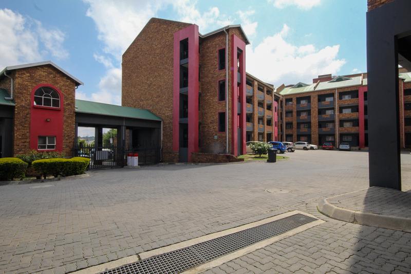 2 Bedroom Property for Sale in Halfway House Gauteng