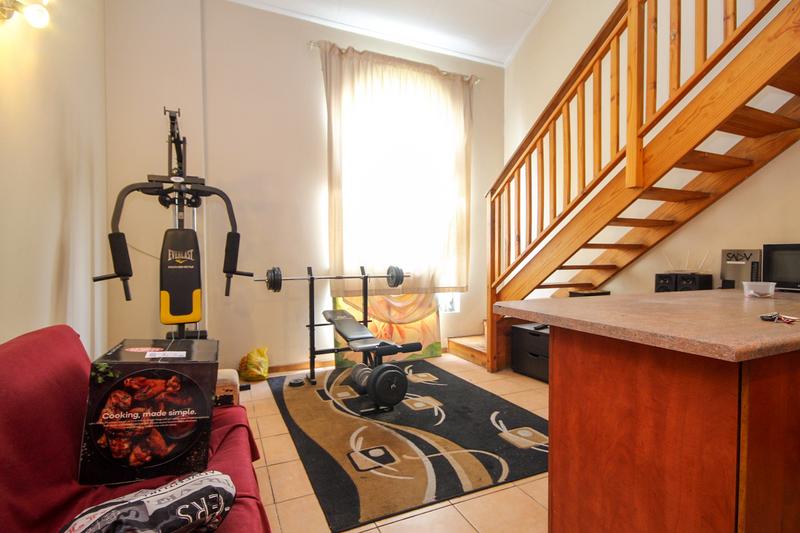 2 Bedroom Property for Sale in Halfway House Gauteng