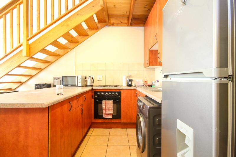 2 Bedroom Property for Sale in Halfway House Gauteng