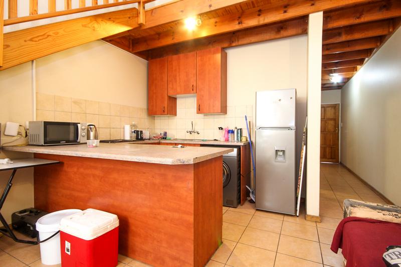 2 Bedroom Property for Sale in Halfway House Gauteng