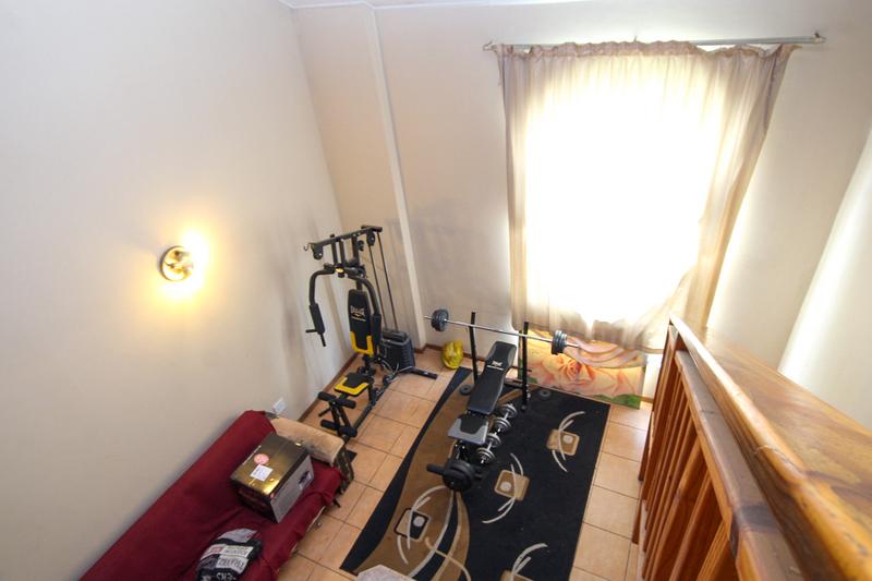 2 Bedroom Property for Sale in Halfway House Gauteng