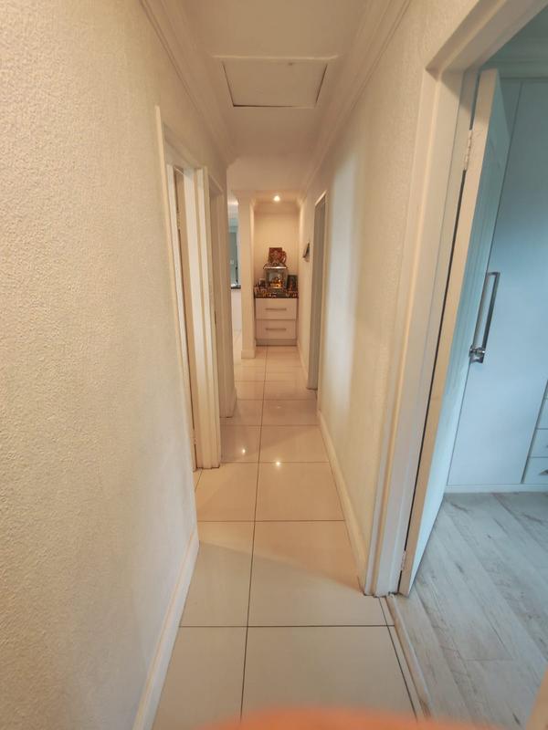 3 Bedroom Property for Sale in Heuweloord Gauteng