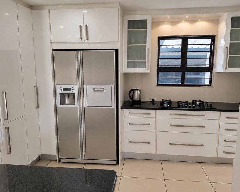 3 Bedroom Property for Sale in Heuweloord Gauteng