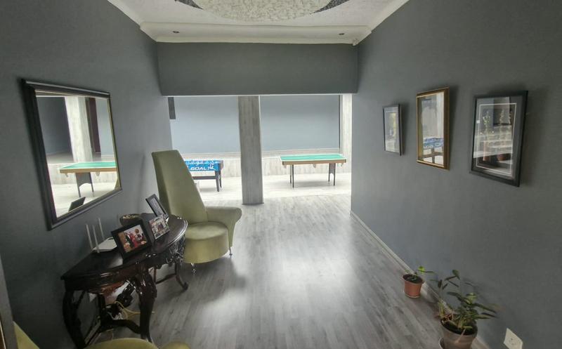 4 Bedroom Property for Sale in Mnandi Gauteng