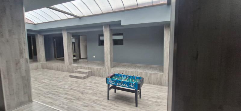 4 Bedroom Property for Sale in Mnandi Gauteng