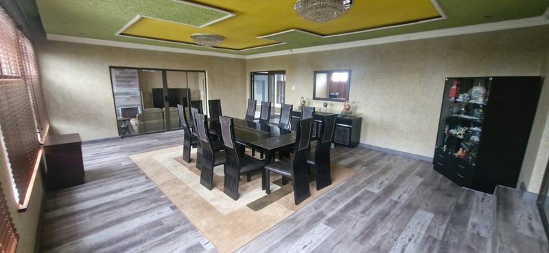 4 Bedroom Property for Sale in Mnandi Gauteng