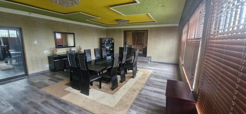 4 Bedroom Property for Sale in Mnandi Gauteng