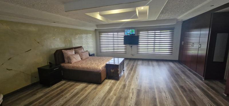 4 Bedroom Property for Sale in Mnandi Gauteng