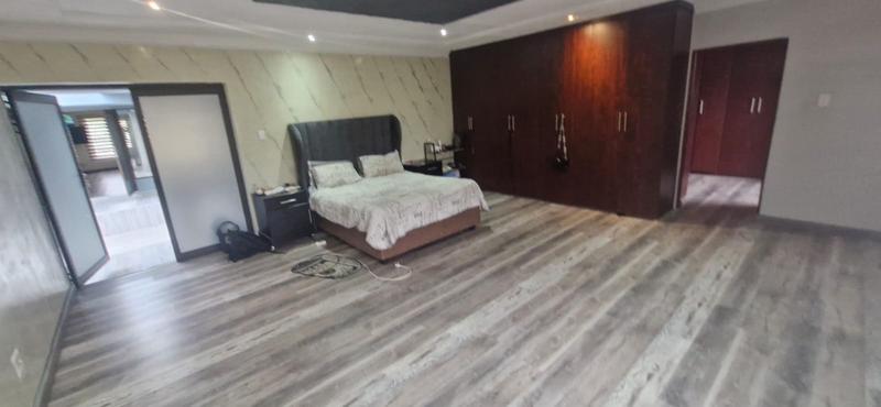 4 Bedroom Property for Sale in Mnandi Gauteng