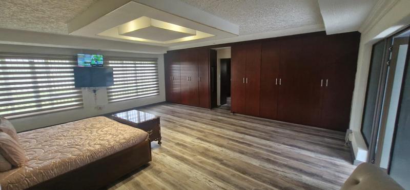 4 Bedroom Property for Sale in Mnandi Gauteng