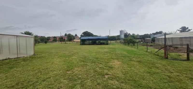 4 Bedroom Property for Sale in Mnandi Gauteng