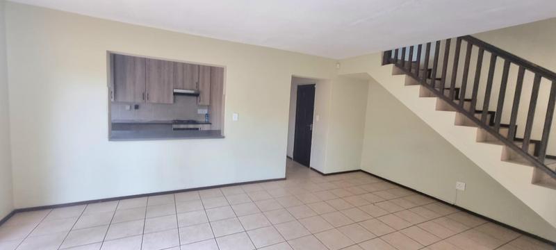 3 Bedroom Property for Sale in Heuwelsig Estate Gauteng