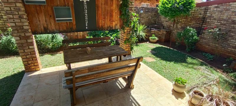 2 Bedroom Property for Sale in Amandasig Gauteng