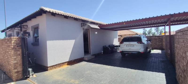 3 Bedroom Property for Sale in Chantelle Gauteng