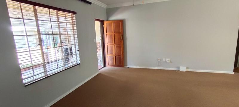 2 Bedroom Property for Sale in Ninapark Gauteng