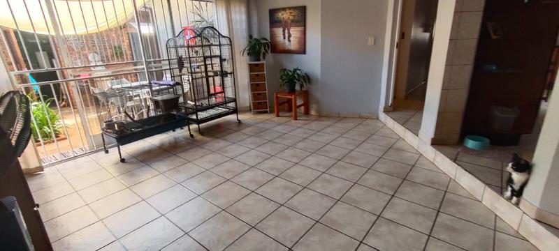 3 Bedroom Property for Sale in Theresa Park Gauteng