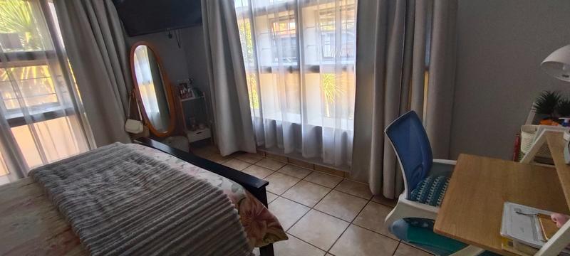 3 Bedroom Property for Sale in Theresa Park Gauteng