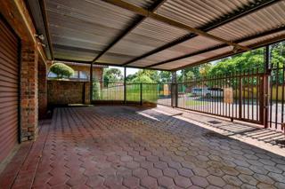 3 Bedroom Property for Sale in Theresa Park Gauteng