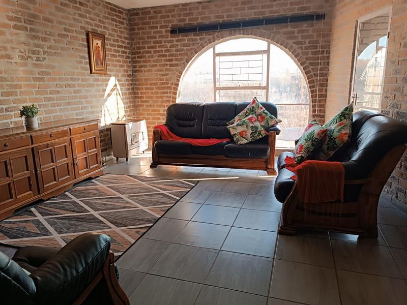 4 Bedroom Property for Sale in Rothdene Gauteng
