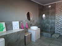 4 Bedroom Property for Sale in Rothdene Gauteng