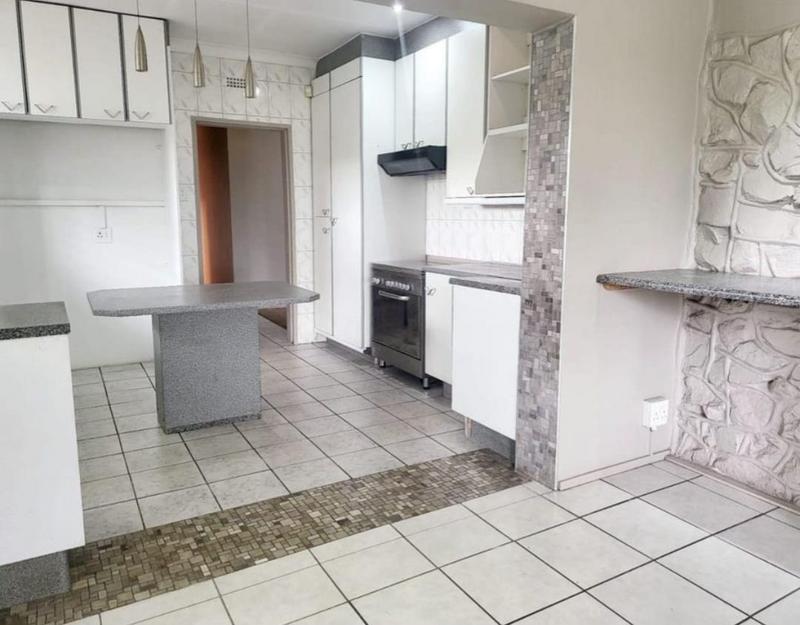 4 Bedroom Property for Sale in Arcon Park Gauteng