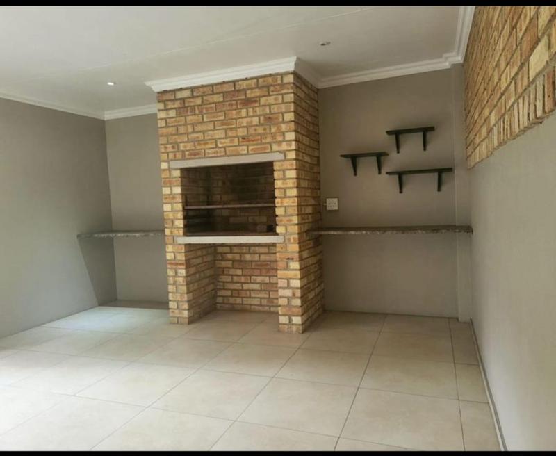 4 Bedroom Property for Sale in Arcon Park Gauteng