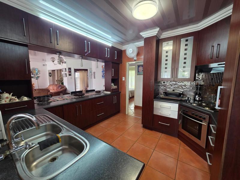 4 Bedroom Property for Sale in Risiville Gauteng