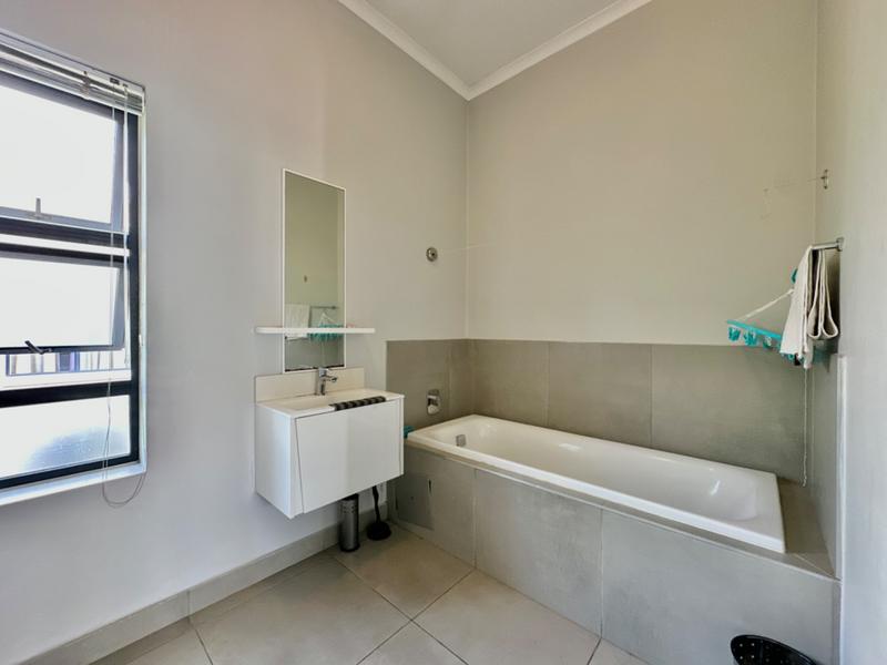 To Let 2 Bedroom Property for Rent in Morningside Gauteng