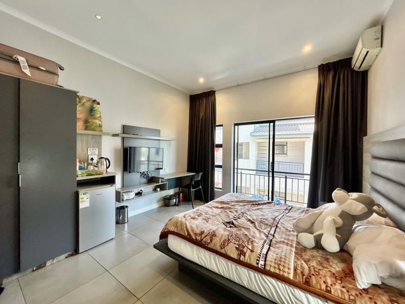 To Let 2 Bedroom Property for Rent in Morningside Gauteng