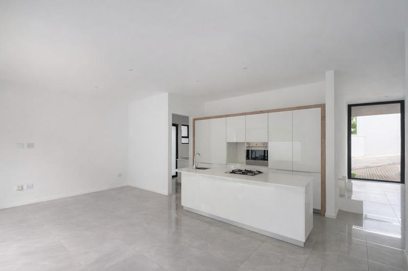 3 Bedroom Property for Sale in Bryanston Gauteng