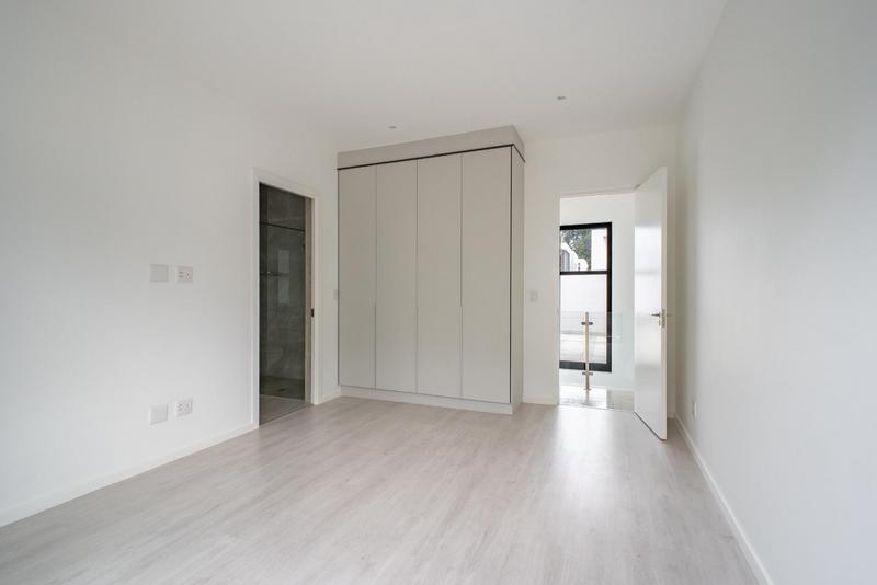 3 Bedroom Property for Sale in Bryanston Gauteng