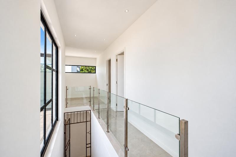 3 Bedroom Property for Sale in Bryanston Gauteng