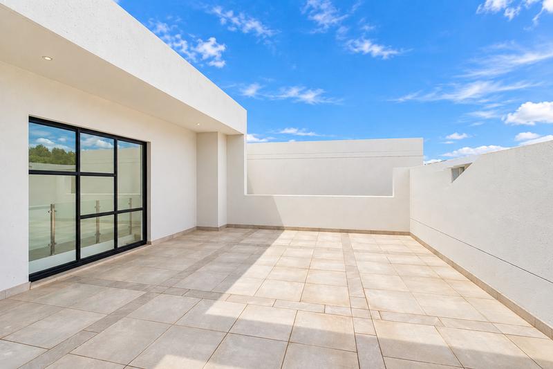 3 Bedroom Property for Sale in Bryanston Gauteng