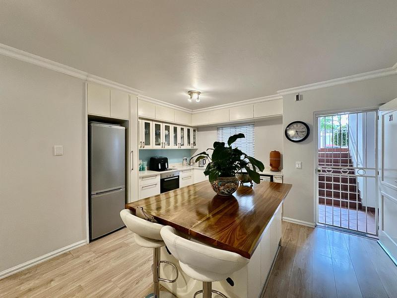 2 Bedroom Property for Sale in Rivonia Gauteng