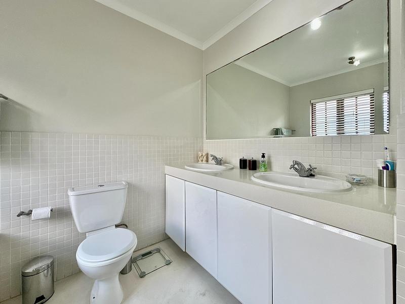 2 Bedroom Property for Sale in Rivonia Gauteng