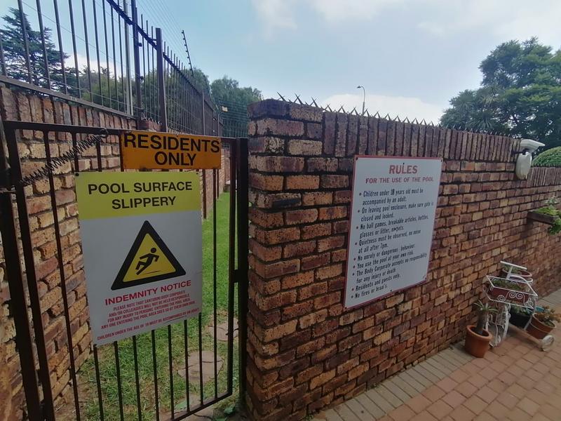 To Let 2 Bedroom Property for Rent in Northcliff Gauteng