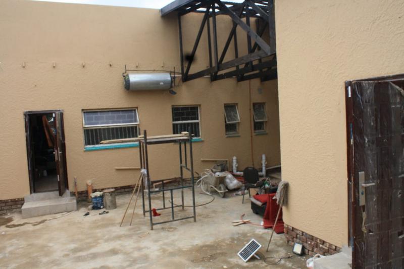 To Let 1 Bedroom Property for Rent in Clayville Gauteng