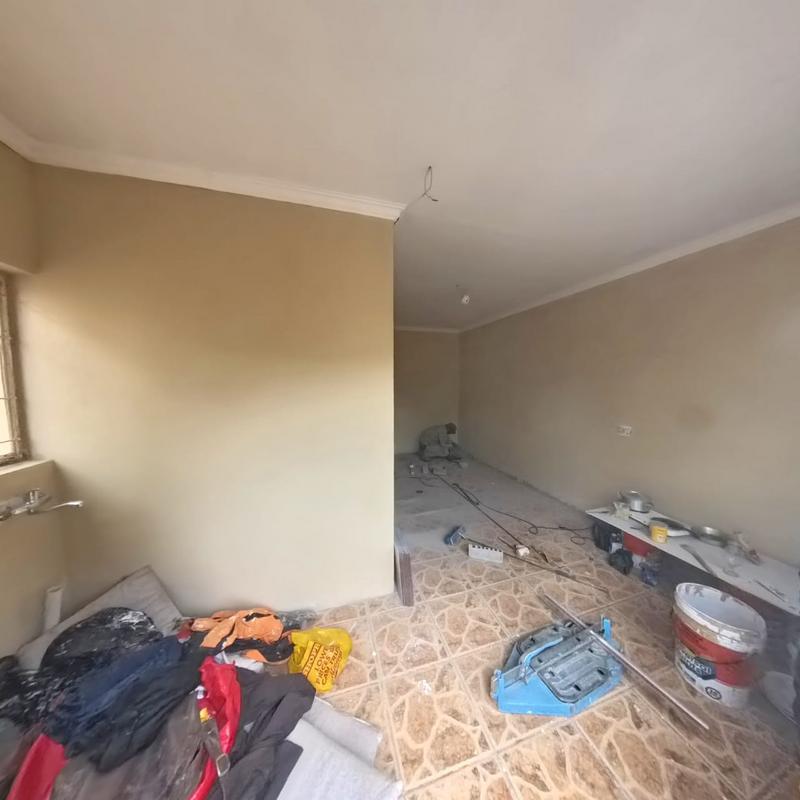 To Let 1 Bedroom Property for Rent in Clayville Gauteng