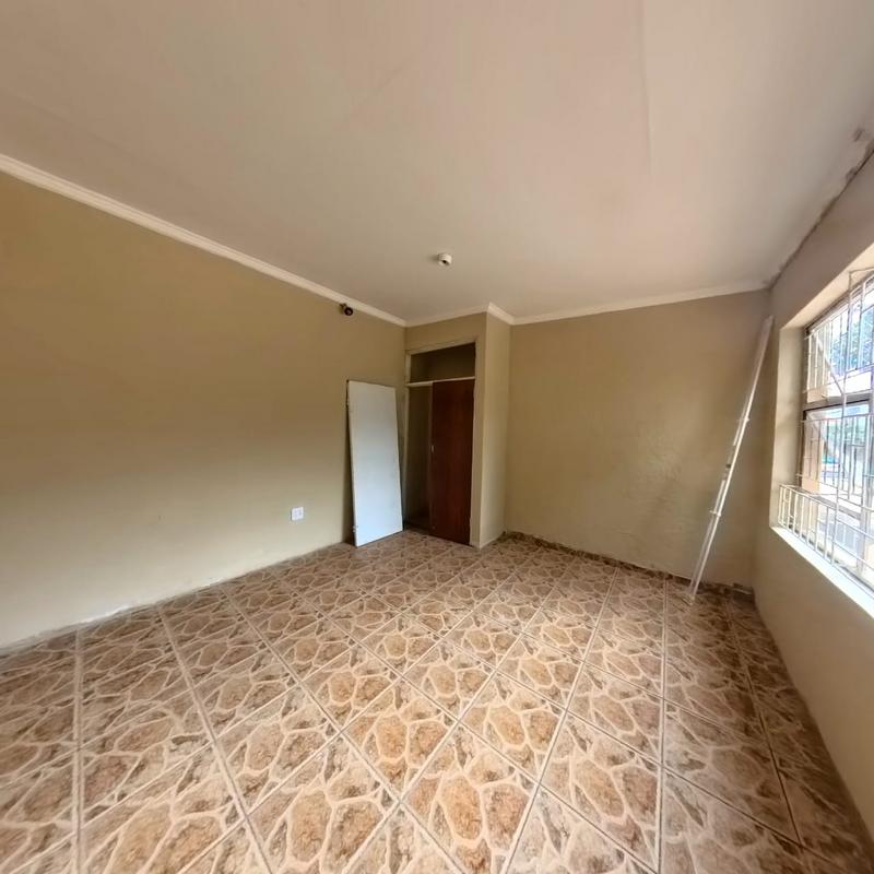 To Let 1 Bedroom Property for Rent in Clayville Gauteng