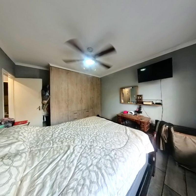 3 Bedroom Property for Sale in Birchleigh Gauteng