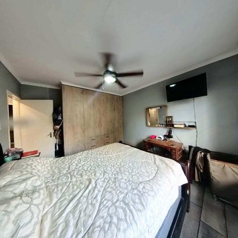 3 Bedroom Property for Sale in Birchleigh Gauteng