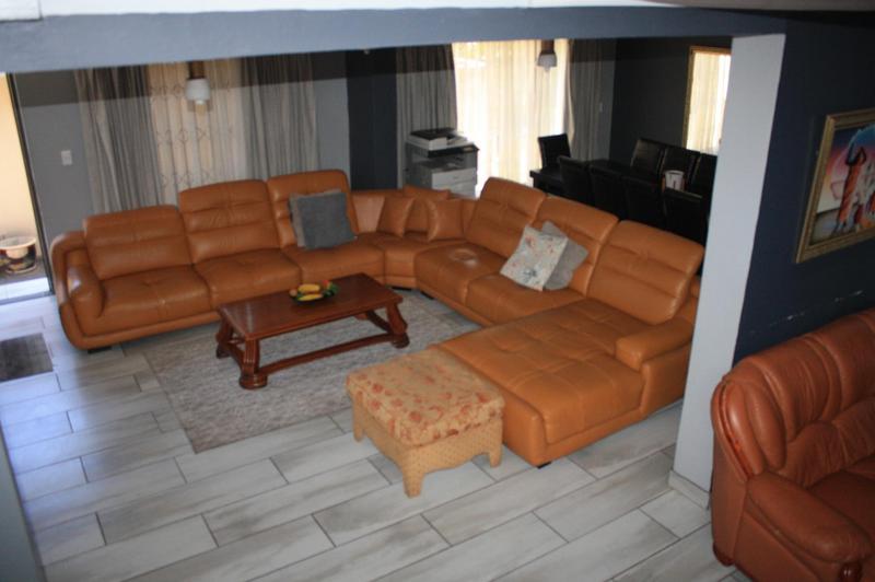 4 Bedroom Property for Sale in Glen Marais Gauteng